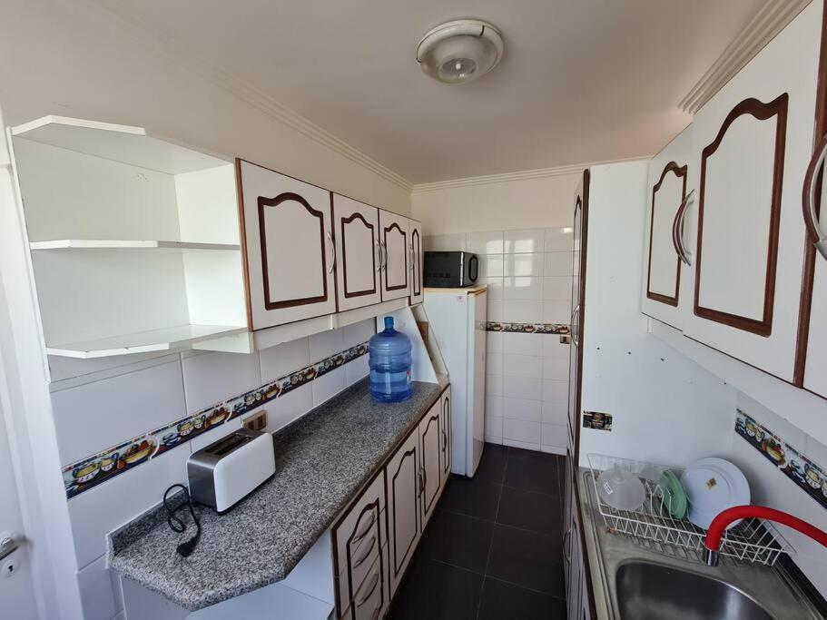 Сasa de vacaciones Espectacular Casa Tres Pisos, Cap. 21 Personas. Algarrobo