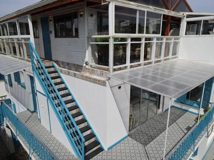 Espectacular Casa Tres Pisos, Cap. 21 Personas. Casa de férias