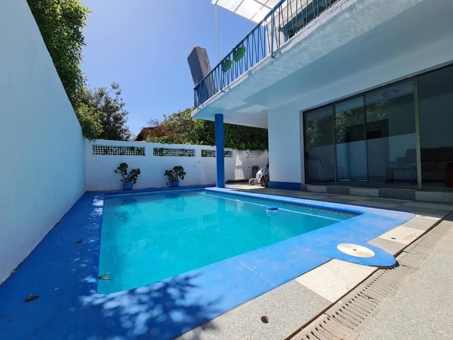Сasa de vacaciones Espectacular Casa Tres Pisos, Cap. 21 Personas. Algarrobo